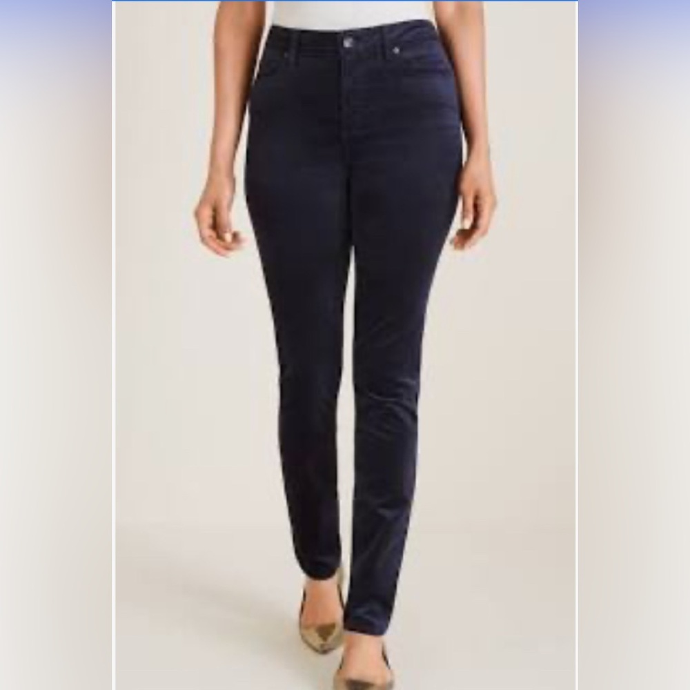 Chico's Size 0.5 (US 6) Black Velvet Fly Front Jeggings Luxe Comfy